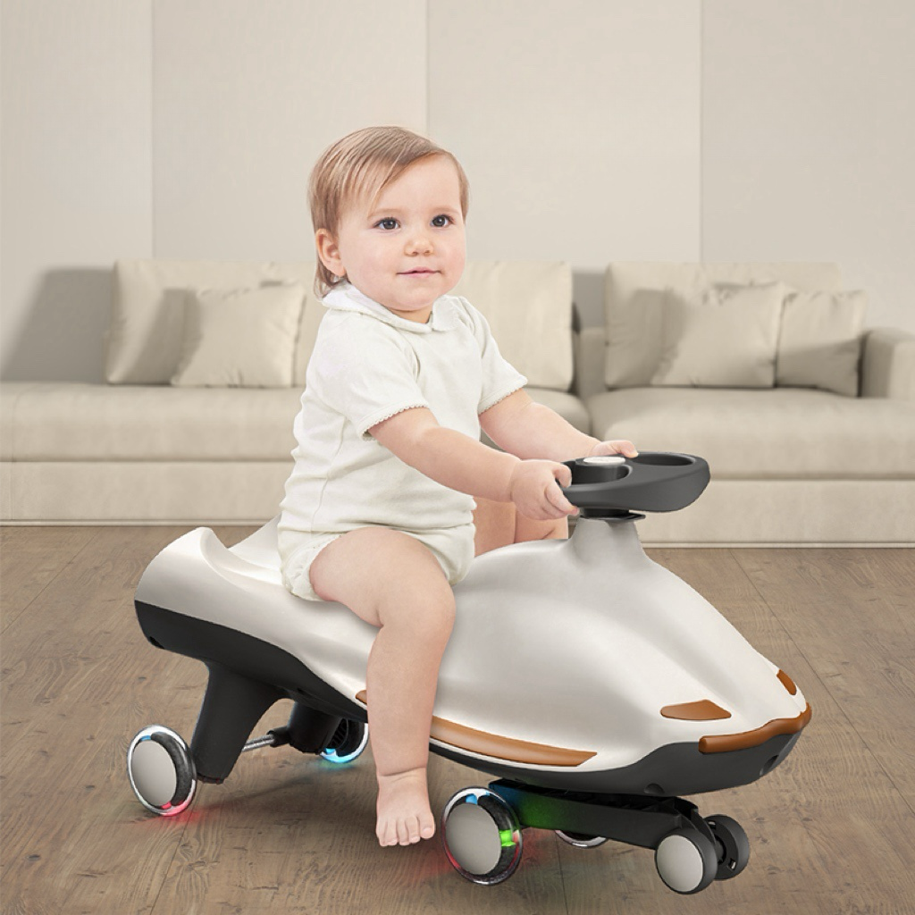 howawa ride on toy twist car lightening white with baby